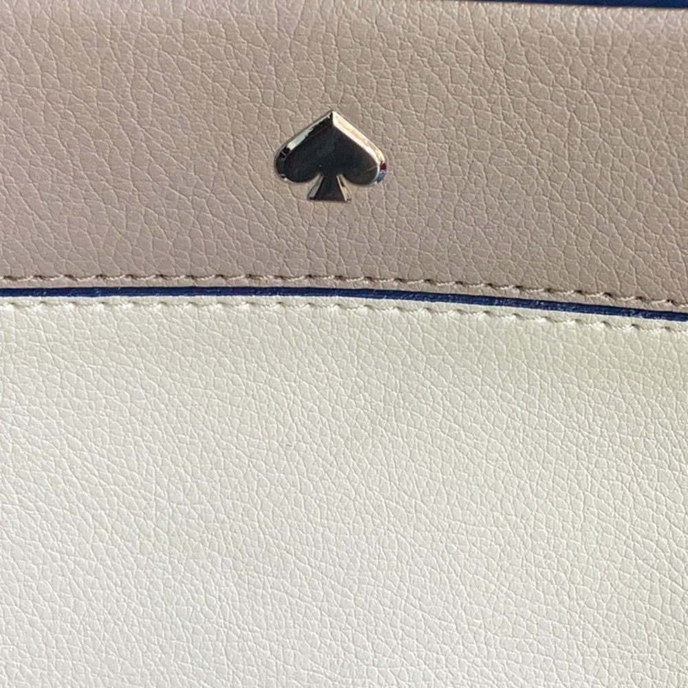 Kate Spade White and Gray Women's Crrossbody Bag - Picture 3 of 9